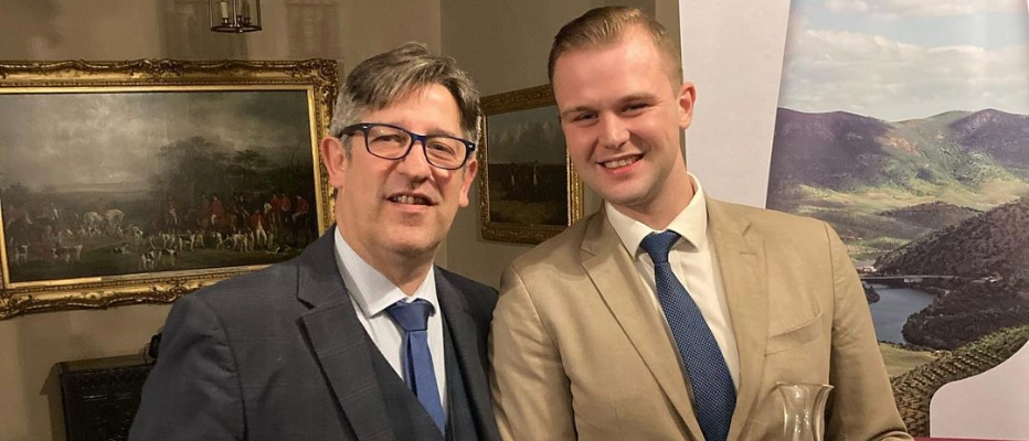 Éric Zwiebel MS with UK Master of Port 2022 winner Martin Kleveta